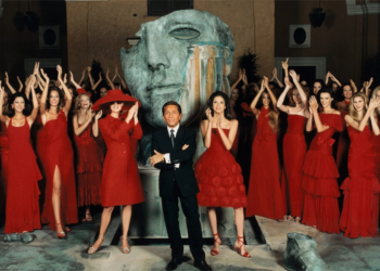 ისტორია ვალენტინოს წითელი კაბების უკან – უფრო მეტი ვიდრე ფერი